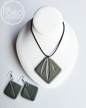 Load image into Gallery viewer, POTTERY CLASS:  Ceramic Jewelry Sets
